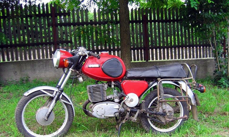 Emzetka królowa polskich szos