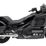 Nowy Goldwing nabrał sportowego charakteru