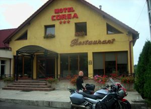 Yamaha FJR1300 to dobry motocykl na takie podr&oacute;że