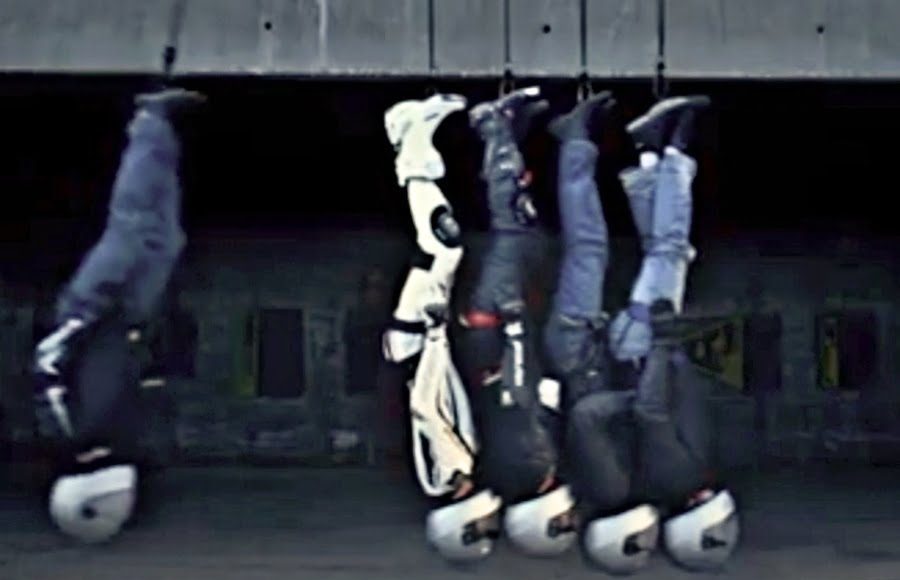 Kołyska Newtona w wersji Shark