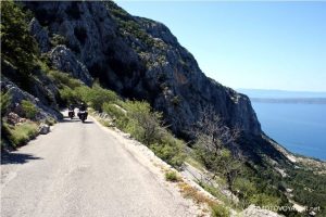 Sveti Jure to ulubiony cel podr&oacute;ży motocyklist&oacute;w i rowerzyst&oacute;w