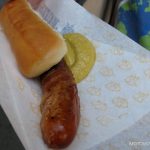 Kiełbaski oferowane są na ulicach całej skandynawii