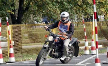 Najpierw warto zdać egzamin