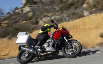 Najlepsze trasy motocyklowe blisko Polski – TOP 5 idealnych miejscówek w niedalekiej Europie Lewy zakret