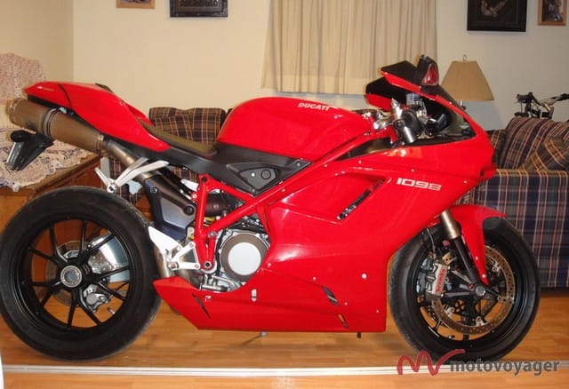 Motocyklem-zaparkujesz-niemal-wszędzie