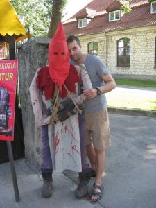 Dwie straszne postacie w Kazimierzu