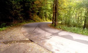 Szlak biegnie przez samo serce Rezerwatu G&oacute;r Stołowych