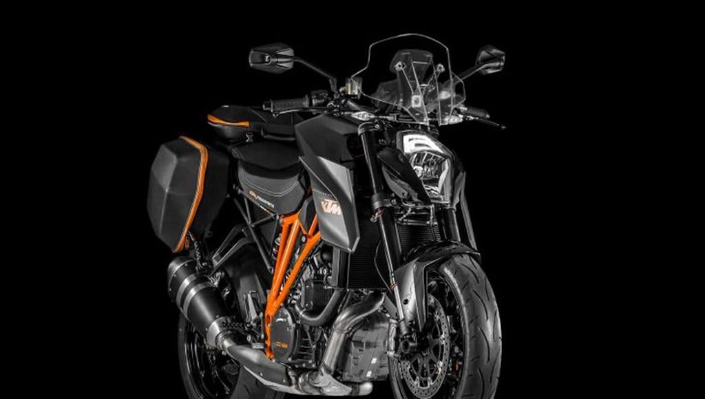 KTM SuperDuke z pakietem turystycznym