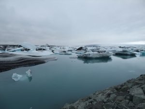 Islandia. Białe noce wśr&oacute;d gejzer&oacute;w