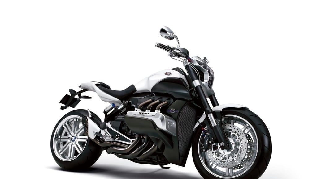 Honda pracuje nad power cruiserem