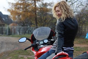 Dżinsy motocyklowe Redline Selene. W bezpiecznym stylu [TEST]