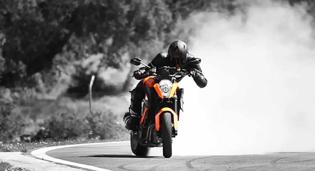 Super Duke  R