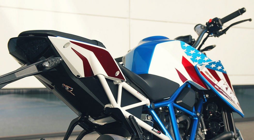 KTM Super Duke  R Patriot