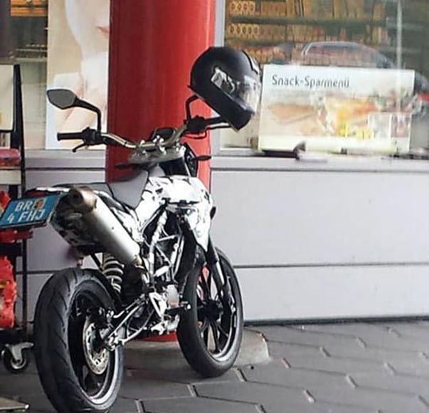Nowe supermoto KTM