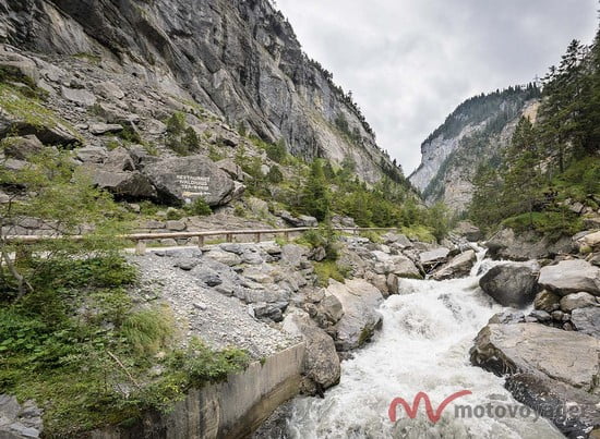 Lotschen Pass (1)