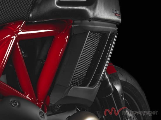 Nowy Diavel (16)