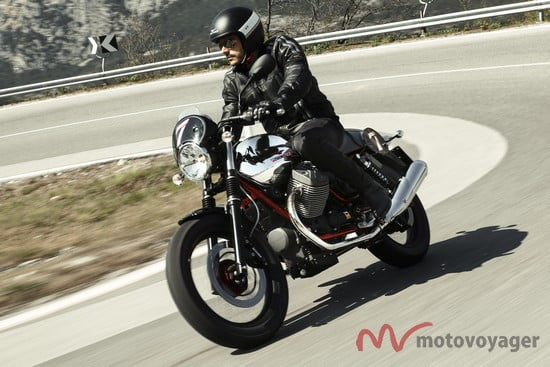 Moto Guzzi V7 (1)