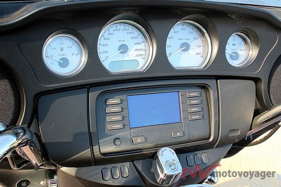 Street Glide (4)