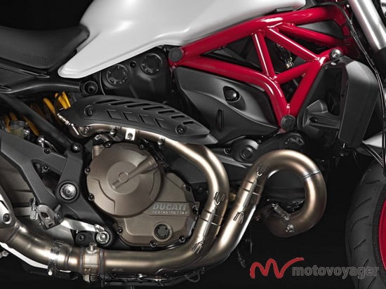 Ducati Monster 821 (8)