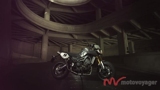 2014-Yamaha-MT09-Street-Tracker-EU-Matt-Grey-Static-002