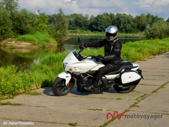 Honda CTX700 (25)