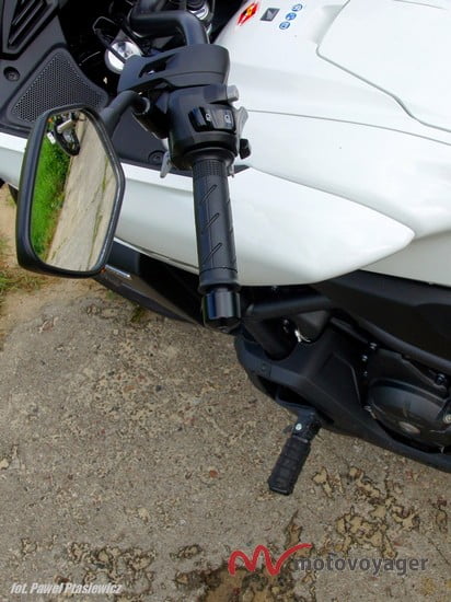 Honda CTX700 (8)