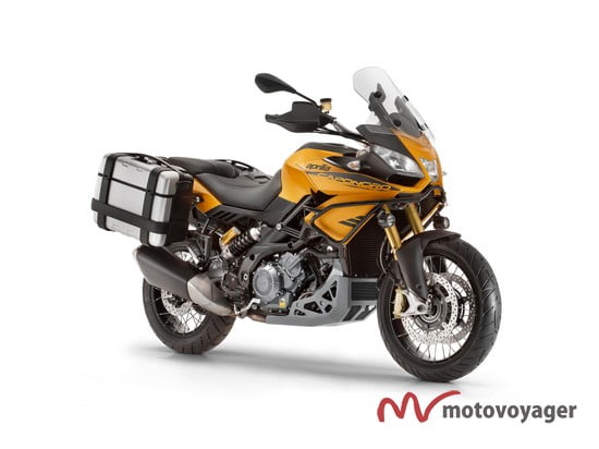 Aprilia Caponord 1200 Rally (1)