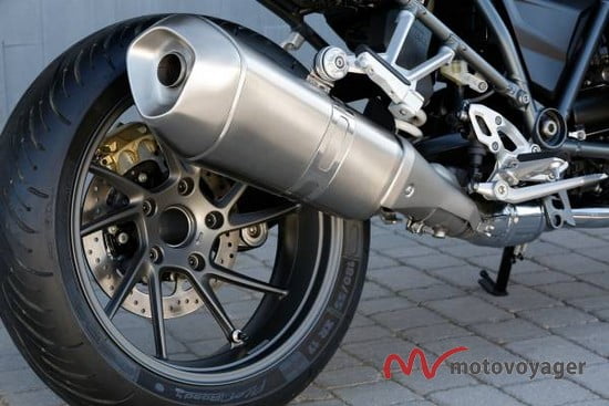 BMW R1200R i R1200RS (4)