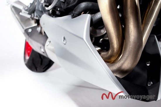 Triumph Street Triple RX (1)