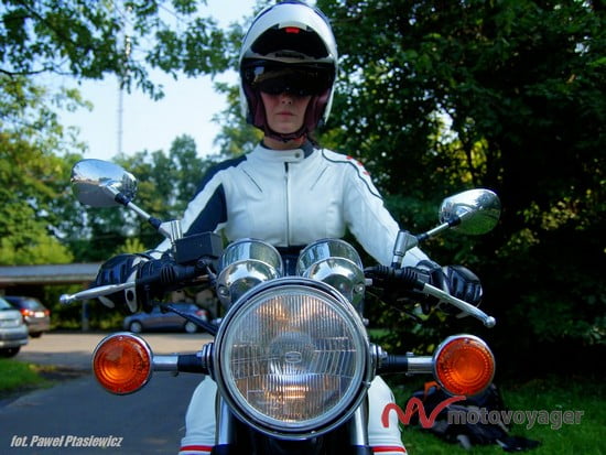 Yamaha SR400 (13)