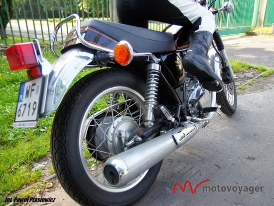 Yamaha SR400 (14)