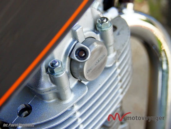 Yamaha SR400 (15)