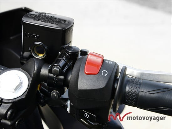 Yamaha prezentuje YZF-R3 (8)