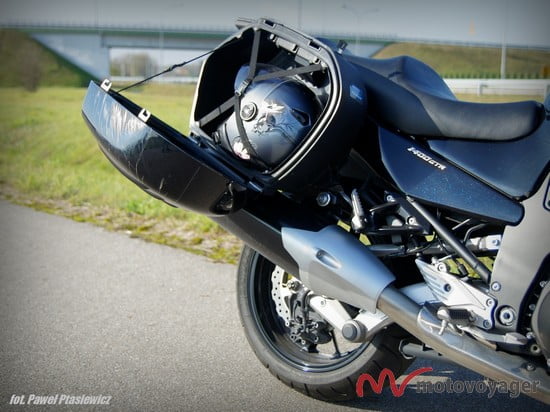 Kawasaki GTR1400 (25)