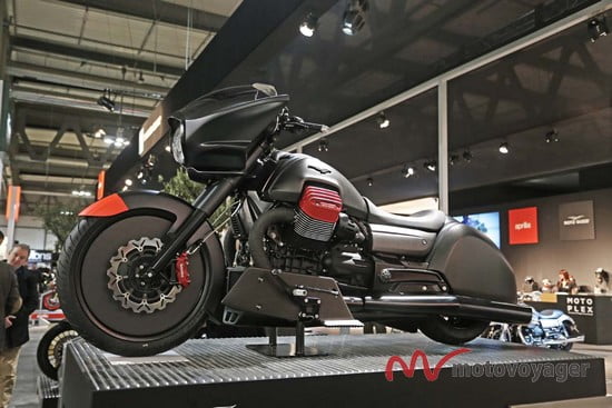 Moto Guzzi MGX-21 (1)