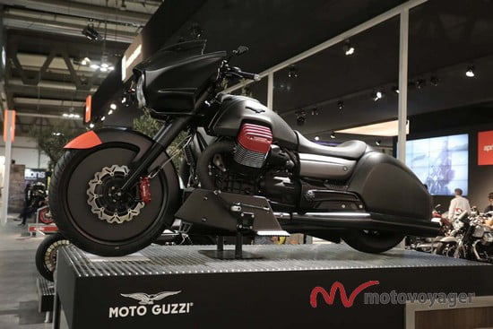 Moto Guzzi MGX-21 (4)