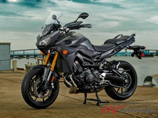 15-yamaha-fj09-2