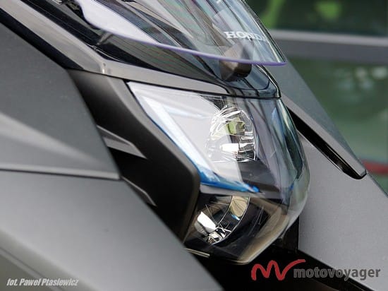 Honda NM4 Vultus (16)