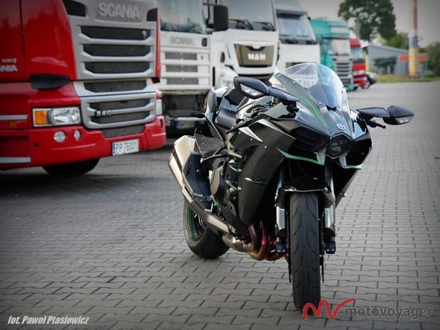 Kawasaki Ninja H2 (11)