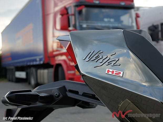 Kawasaki Ninja H2 (7)