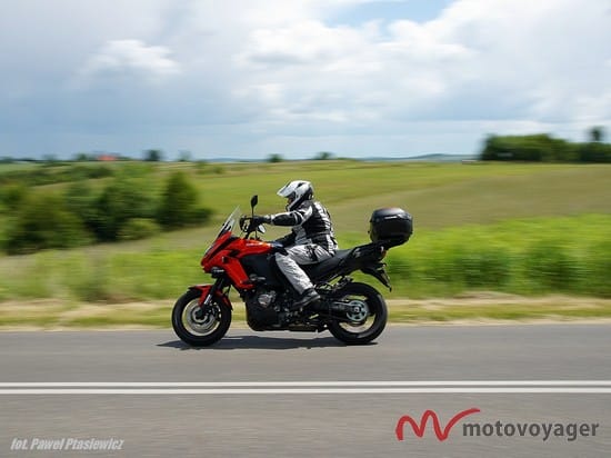 Versys Vs V-Strom (40)