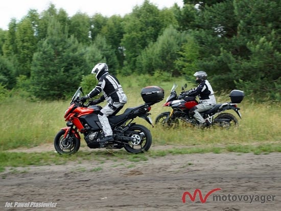 Versys Vs V-Strom (9)