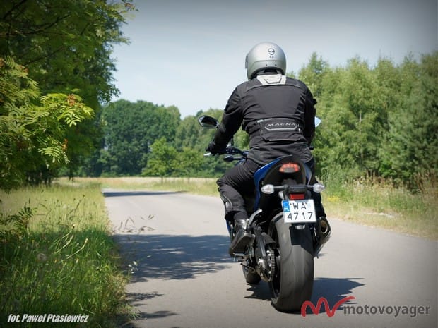 Suzuki GSX-S1000 (14)