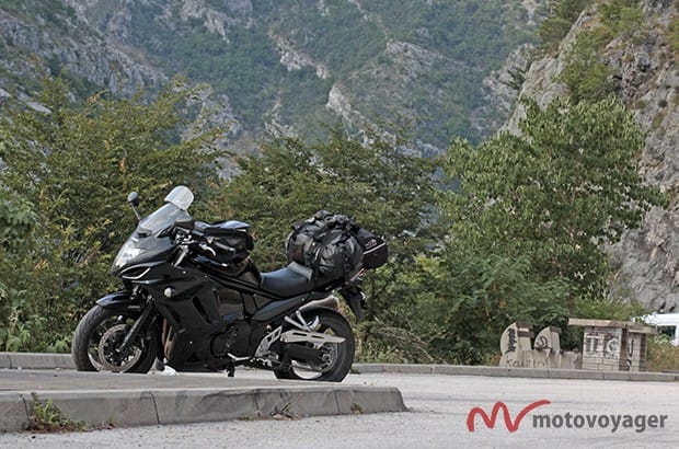 Suzuki GSX1250FA (2)