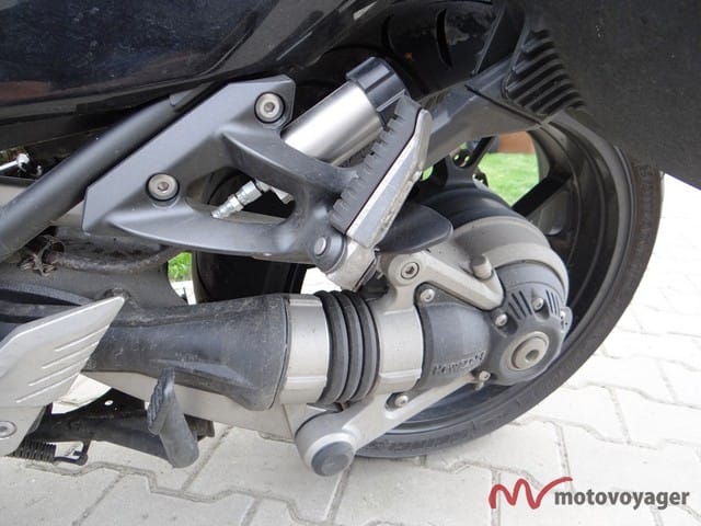 Kawasaki GTR1400 2016 (22)
