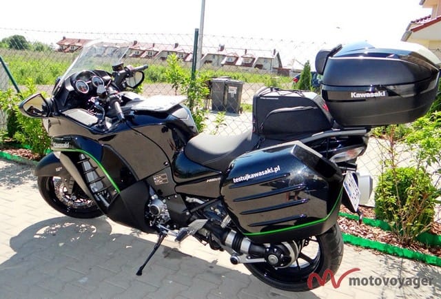 Kawasaki GTR1400 2016 (24)