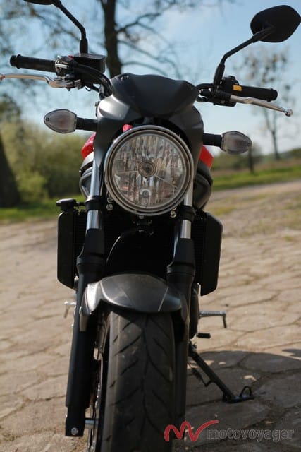 Suzuki SV650 2016 (13)