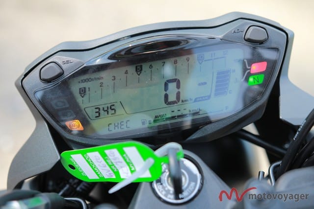 Suzuki SV650 2016 (5)