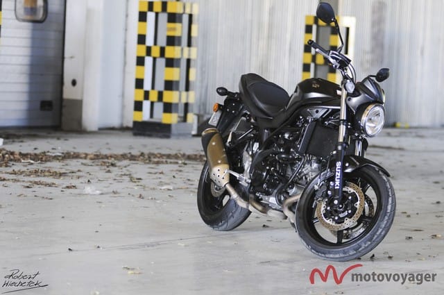 Suzuki SV650(2)