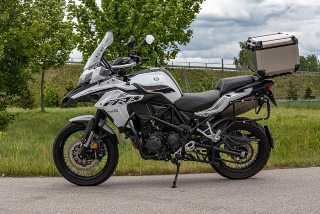 Test drogowy Benelli TRK502X, czyli ile pali ten adventur? [test, recenzja, spalanie, opinia]